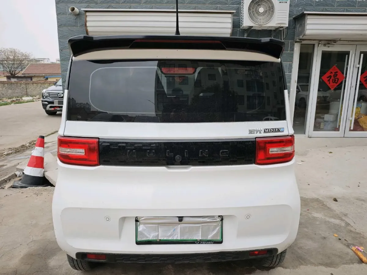 2021 WuLing HongGuang MINI EV BEV 9KWH,autocango,china used car exporter,china ev exporter,chinese used car exporter,chinese used ev exporter