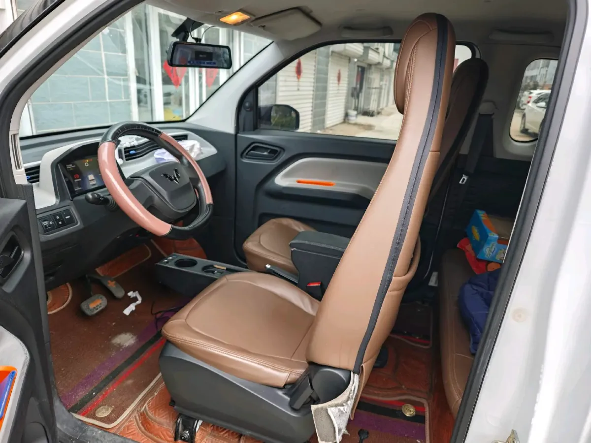 2021 WuLing HongGuang MINI EV BEV 9KWH,autocango,china used car exporter,china ev exporter,chinese used car exporter,chinese used ev exporter