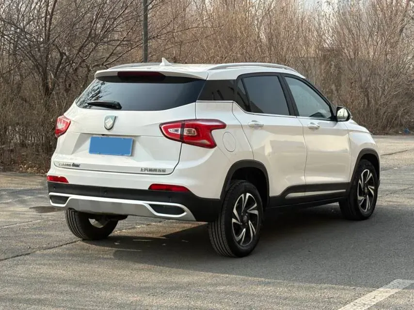 2017 HaiMa S5 Young Edition 1.6L 122HP L4 5MT,autocango,china used car exporter,china ev exporter,chinese used car exporter,chinese used ev exporter