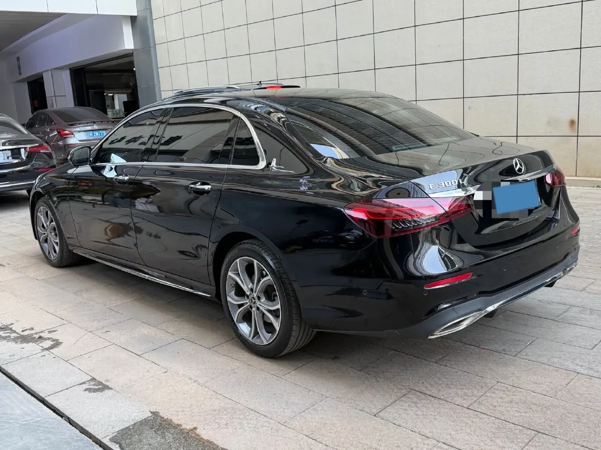 2021 Mercedes-Benz E Class 2.0T 258HP L4 9AT,autocango,china used car exporter,china ev exporter,chinese used car exporter,chinese used ev exporter