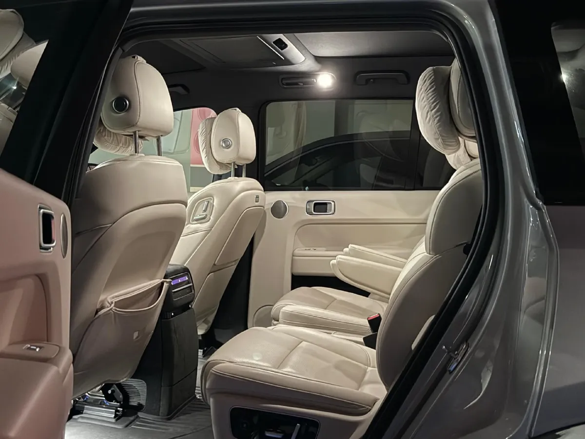 2022 Li L9 Range Extended 154HP REEV 42.6KWH,autocango,china used car exporter,china ev exporter,chinese used car exporter,chinese used ev exporter