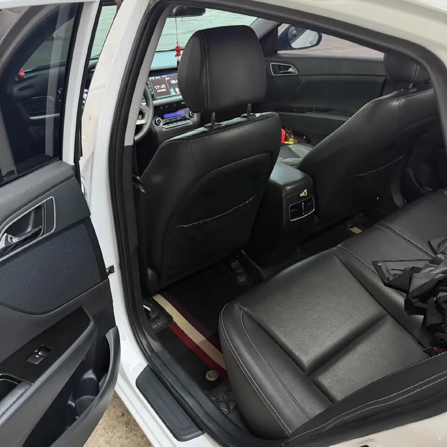 2017 Hyundai Mistra 1.6T 175HP L4 7DCT,autocango,china used car exporter,china ev exporter,chinese used car exporter,chinese used ev exporter