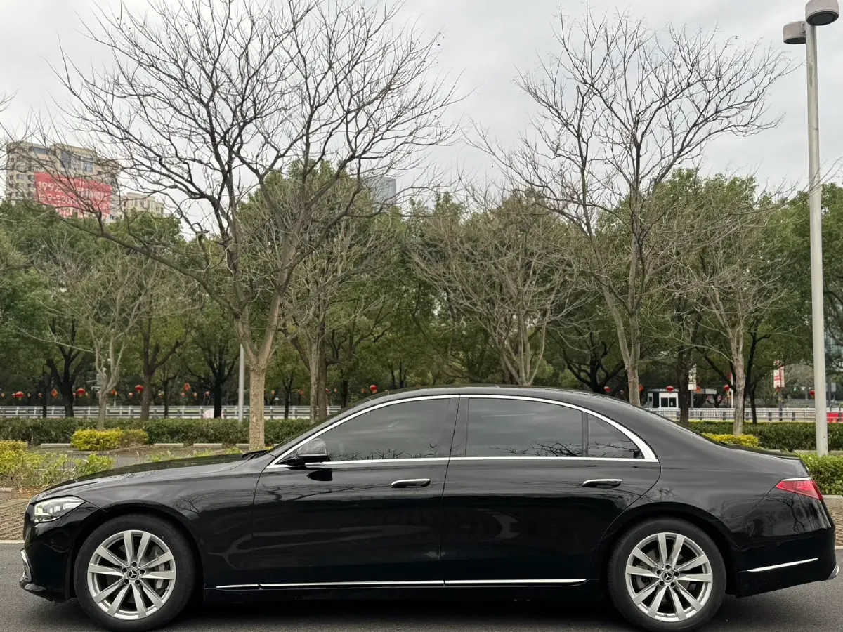 2022 Mercedes-Benz S Class 2.5T 313HP L6 9AT,autocango,china used car exporter,china ev exporter,chinese used car exporter,chinese used ev exporter