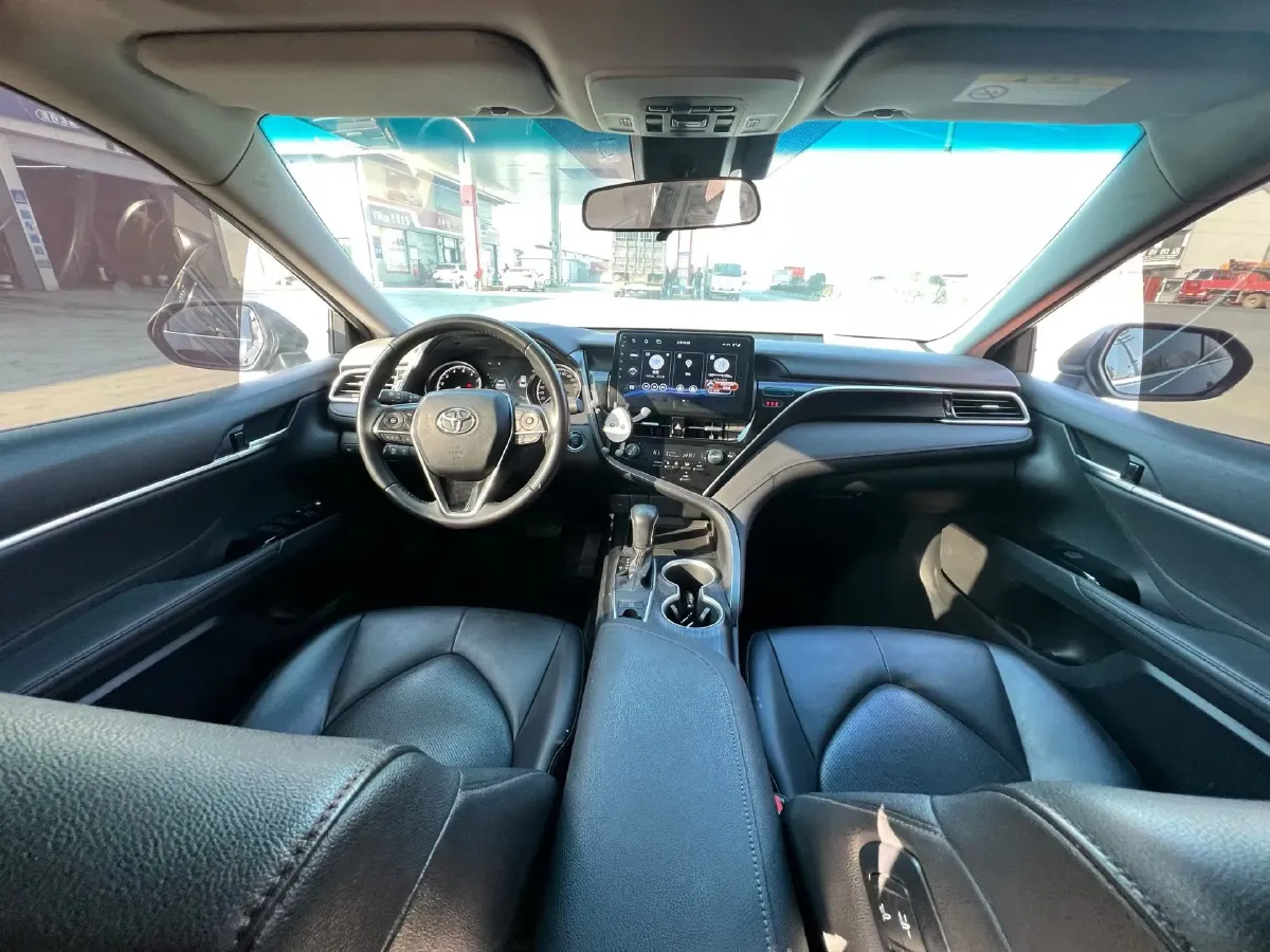 2021 Toyota Camry 2.0L 178HP L4 CVT,autocango,china used car exporter,china ev exporter,chinese used car exporter,chinese used ev exporter