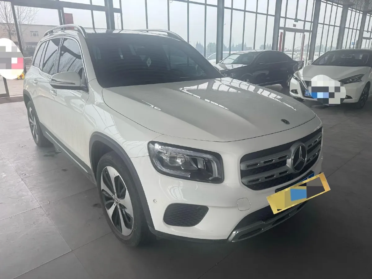2023 Mercedes-Benz GLB Class 2.0T 190HP L4 8DCT,autocango,china used car exporter,china ev exporter,chinese used car exporter,chinese used ev exporter