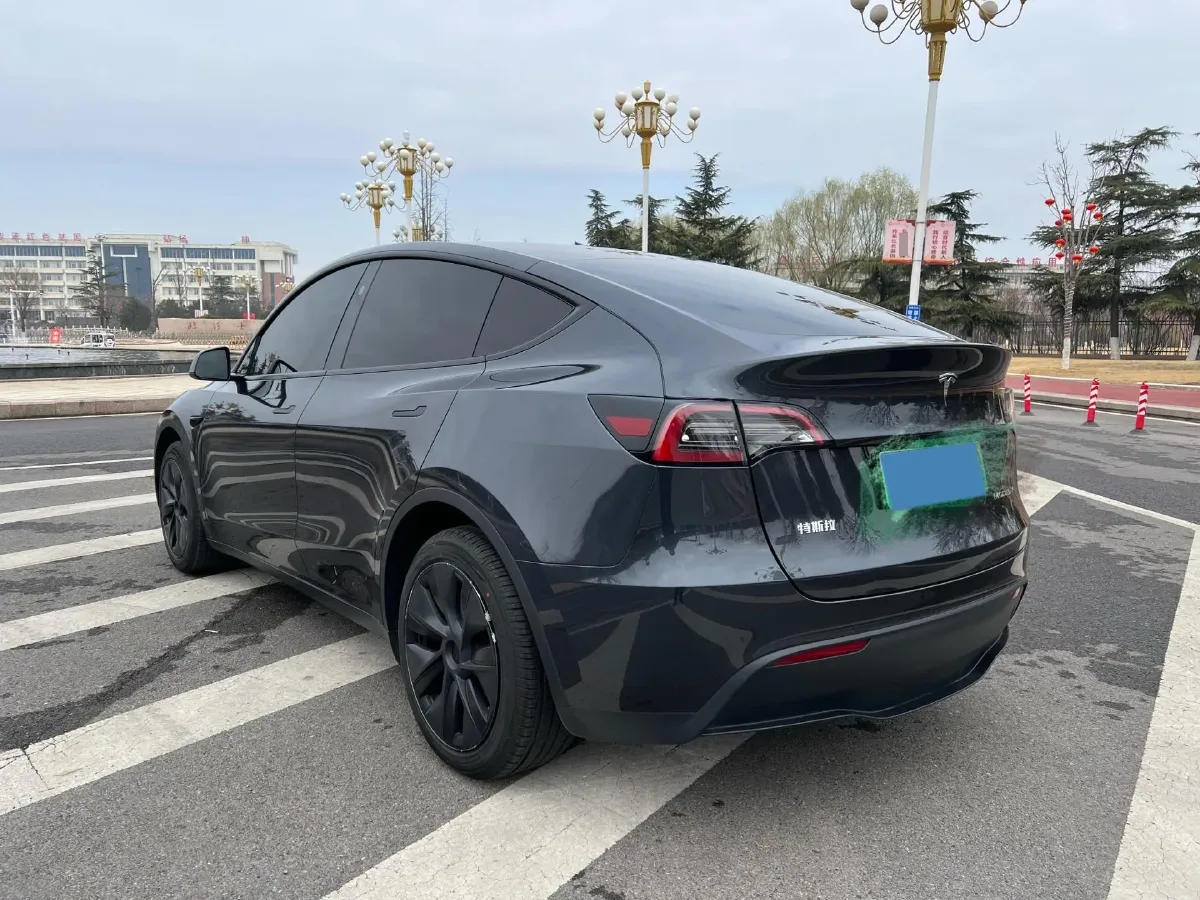 2024 Tesla Model Y BEV 78.4KWH,autocango,china used car exporter,china ev exporter,chinese used car exporter,chinese used ev exporter