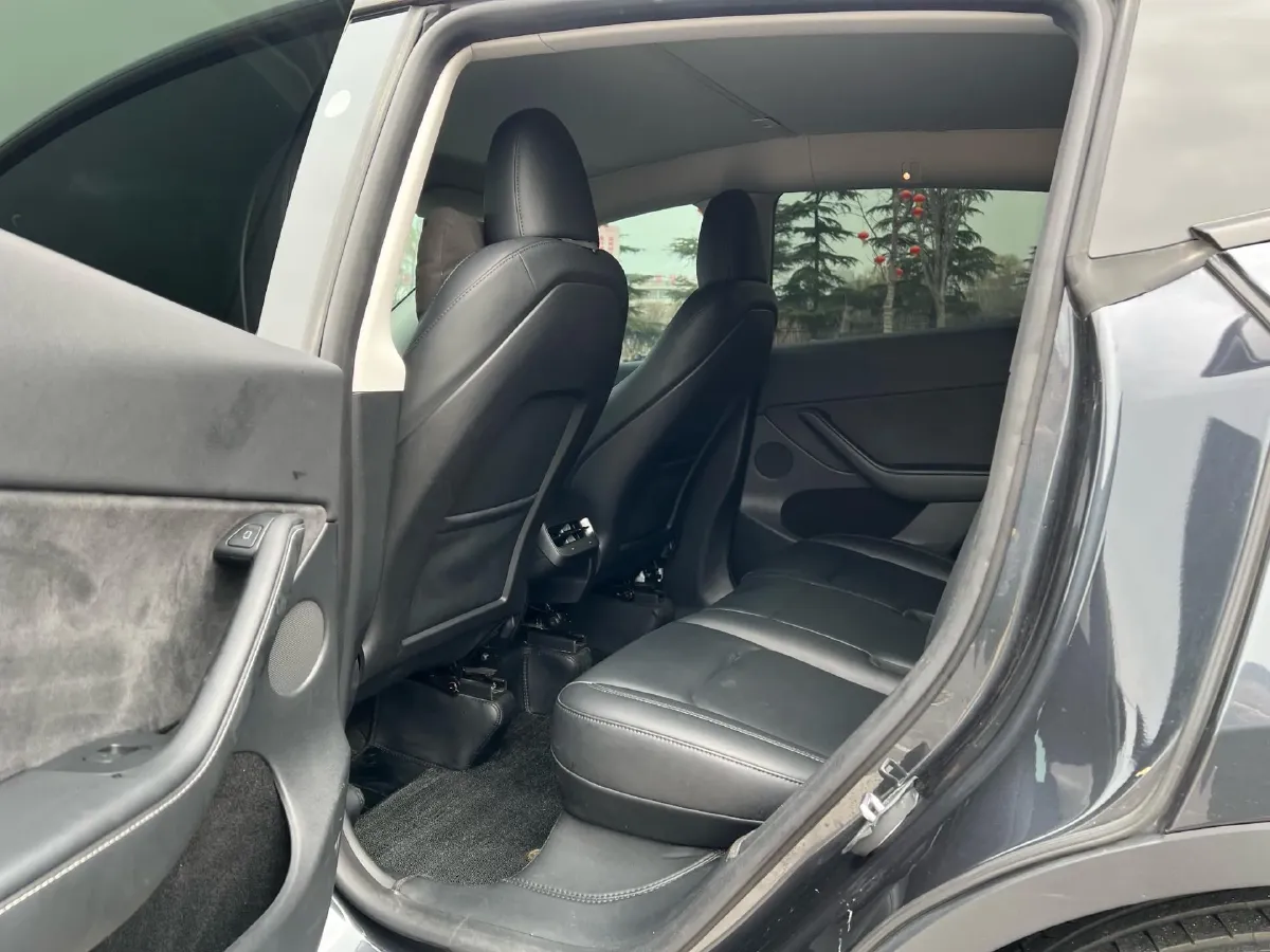 2024 Tesla Model Y BEV 78.4KWH,autocango,china used car exporter,china ev exporter,chinese used car exporter,chinese used ev exporter