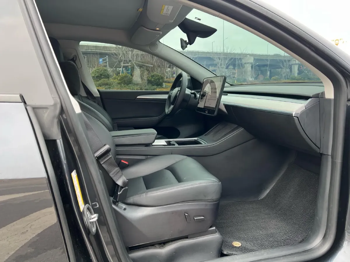 2024 Tesla Model Y BEV 78.4KWH,autocango,china used car exporter,china ev exporter,chinese used car exporter,chinese used ev exporter