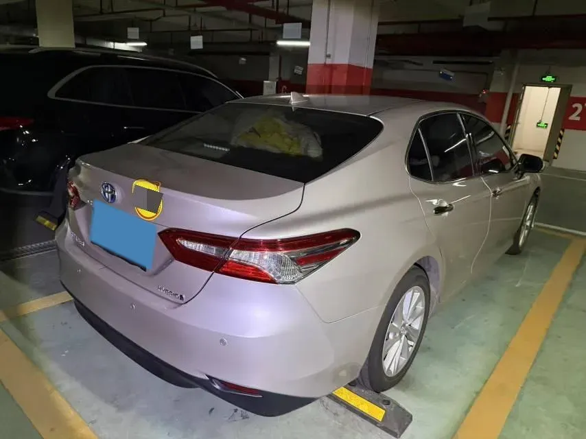 2023 Toyota Camry 2.5L 178HP L4 E-CVT Hybrid,autocango,china used car exporter,china ev exporter,chinese used car exporter,chinese used ev exporter