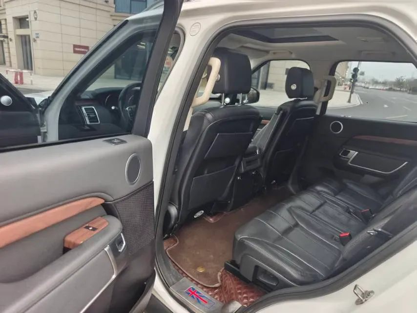 2017 Land Rover Discovery 3.0T 340HP V6 8AT,autocango,china used car exporter,china ev exporter,chinese used car exporter,chinese used ev exporter