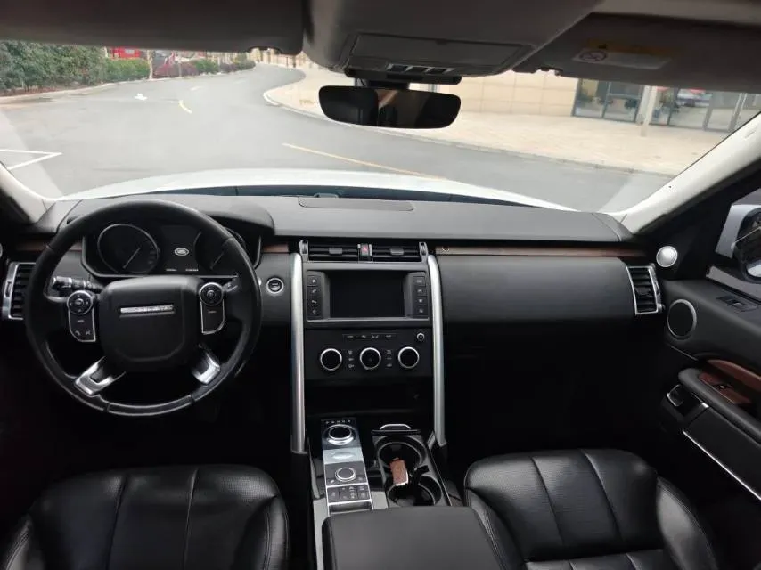 2017 Land Rover Discovery 3.0T 340HP V6 8AT,autocango,china used car exporter,china ev exporter,chinese used car exporter,chinese used ev exporter