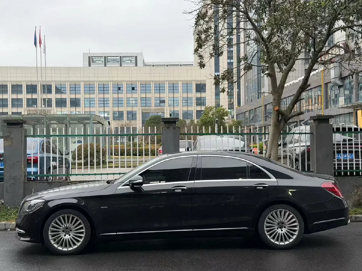 2020 Mercedes-Benz S Class 3.0T 299HP L6 9AT,autocango,china used car exporter,china ev exporter,chinese used car exporter,chinese used ev exporter