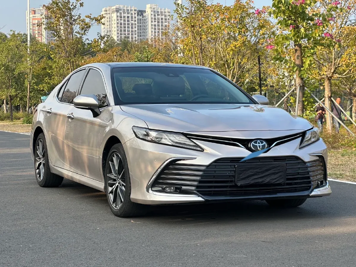 2021 Toyota Camry 2.5L 209HP L4 8AT,autocango,china used car exporter,china ev exporter,chinese used car exporter,chinese used ev exporter
