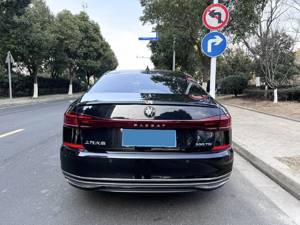 2022 Xpeng P7 BEV 60.2KWH,autocango,china used car exporter,china ev exporter,chinese used car exporter,chinese used ev exporter