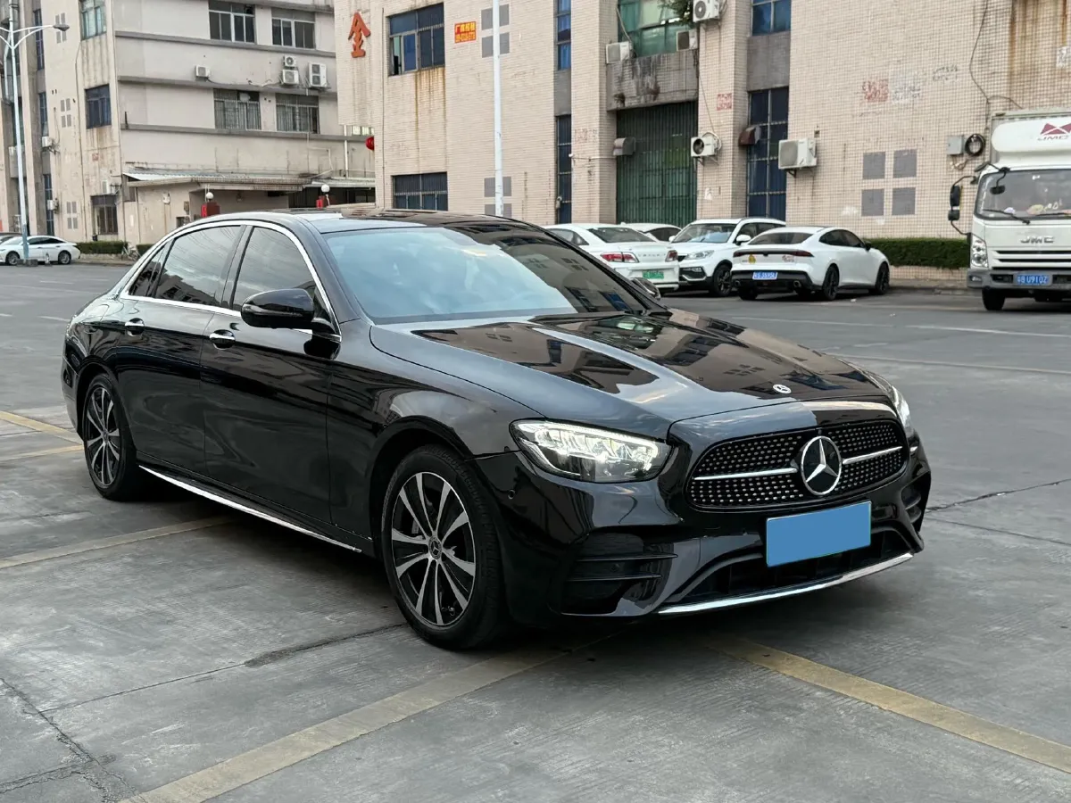 2023 Mercedes-Benz E Class 2.0T 211HP L4 9AT PHEV 25.4KWH,autocango,china used car exporter,china ev exporter,chinese used car exporter,chinese used ev exporter