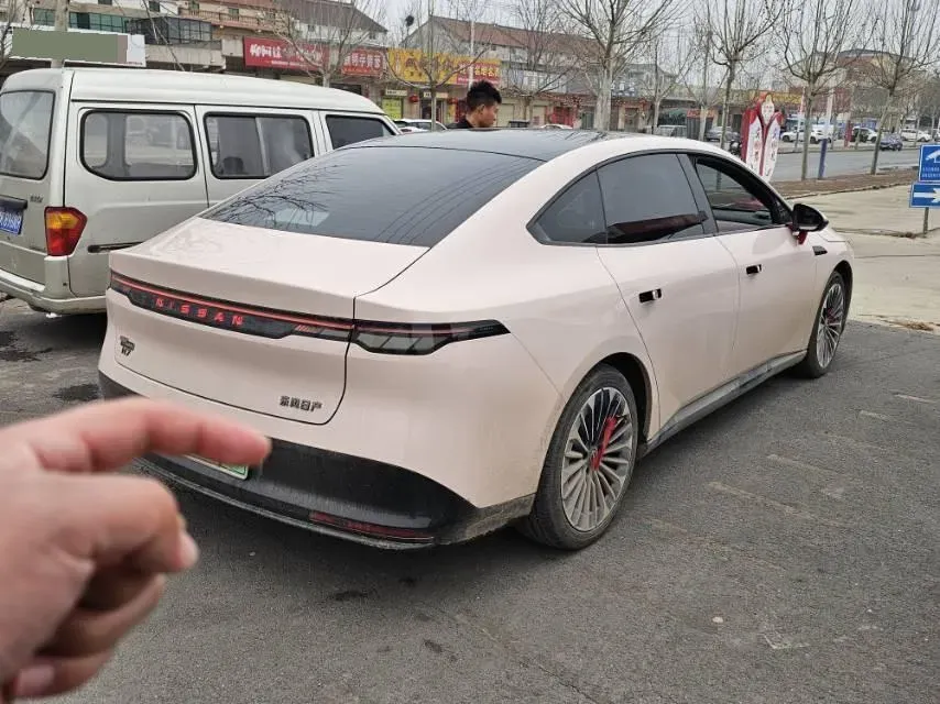 2025 Nissan N7 BEV,autocango,china used car exporter,china ev exporter,chinese used car exporter,chinese used ev exporter
