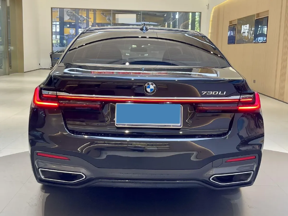 2019 BMW 7 Series 2.0T 265HP L4 8AT,autocango,china used car exporter,china ev exporter,chinese used car exporter,chinese used ev exporter