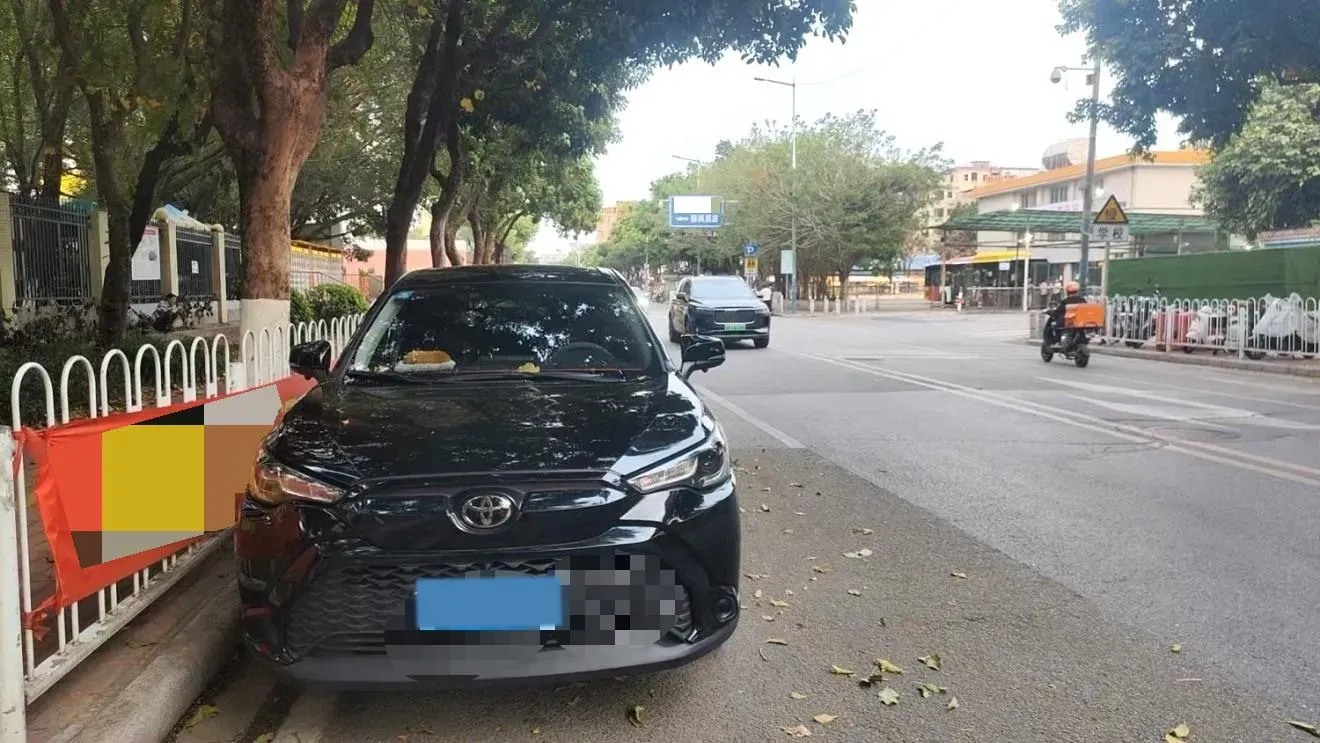 2023 Toyota Frontlander 2.0L 171HP L4 CVT,autocango,china used car exporter,china ev exporter,chinese used car exporter,chinese used ev exporter