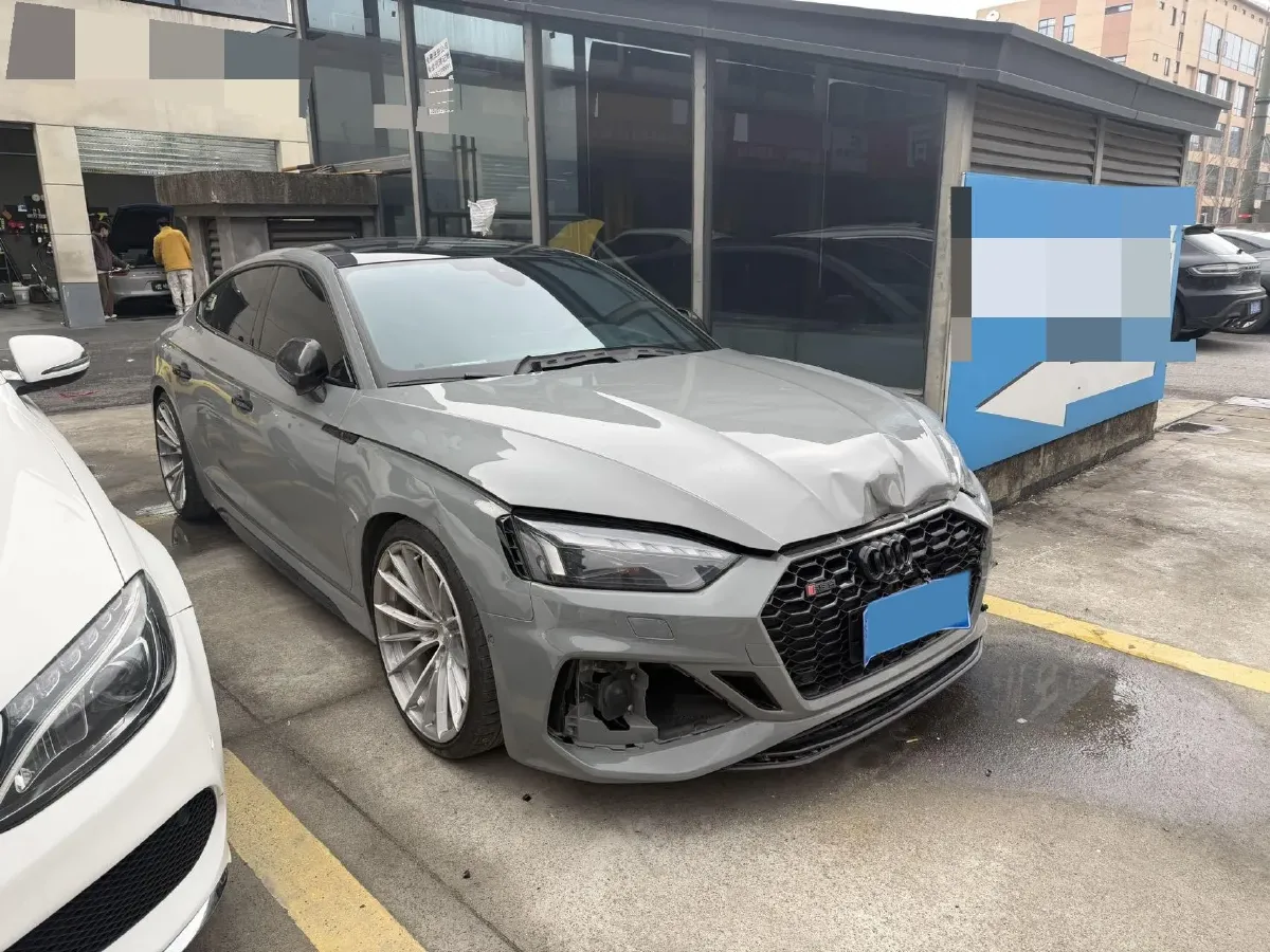 2023 Audi RS 5 2.9T 450HP V6 8AT,autocango,china used car exporter,china ev exporter,chinese used car exporter,chinese used ev exporter
