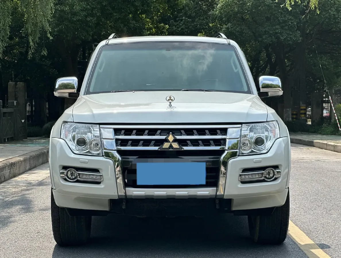 2017 Honda Jade 1.8L 141HP L4 5AT,autocango,china used car exporter,china ev exporter,chinese used car exporter,chinese used ev exporter