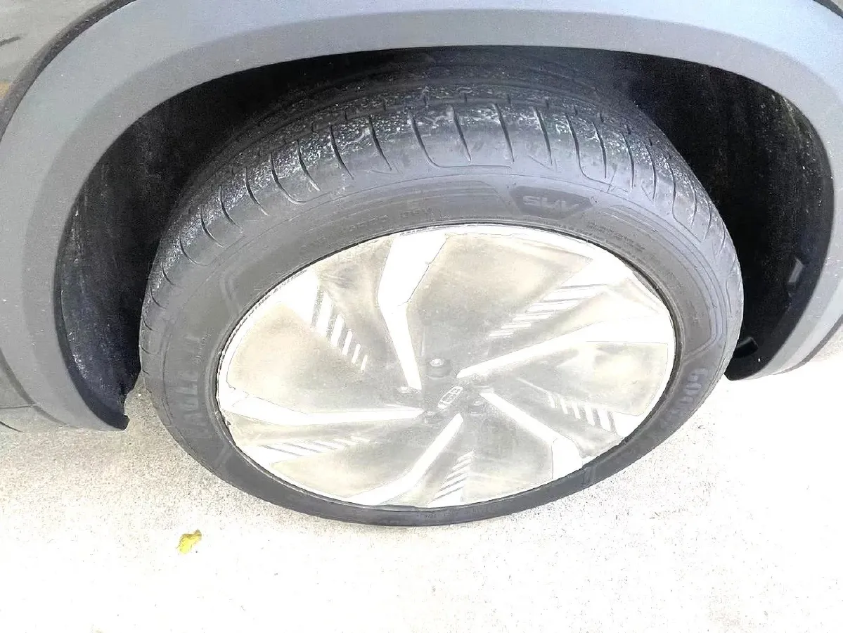 2021 Geely Monjaro 2.0T 238HP L4 8AT,autocango,china used car exporter,china ev exporter,chinese used car exporter,chinese used ev exporter