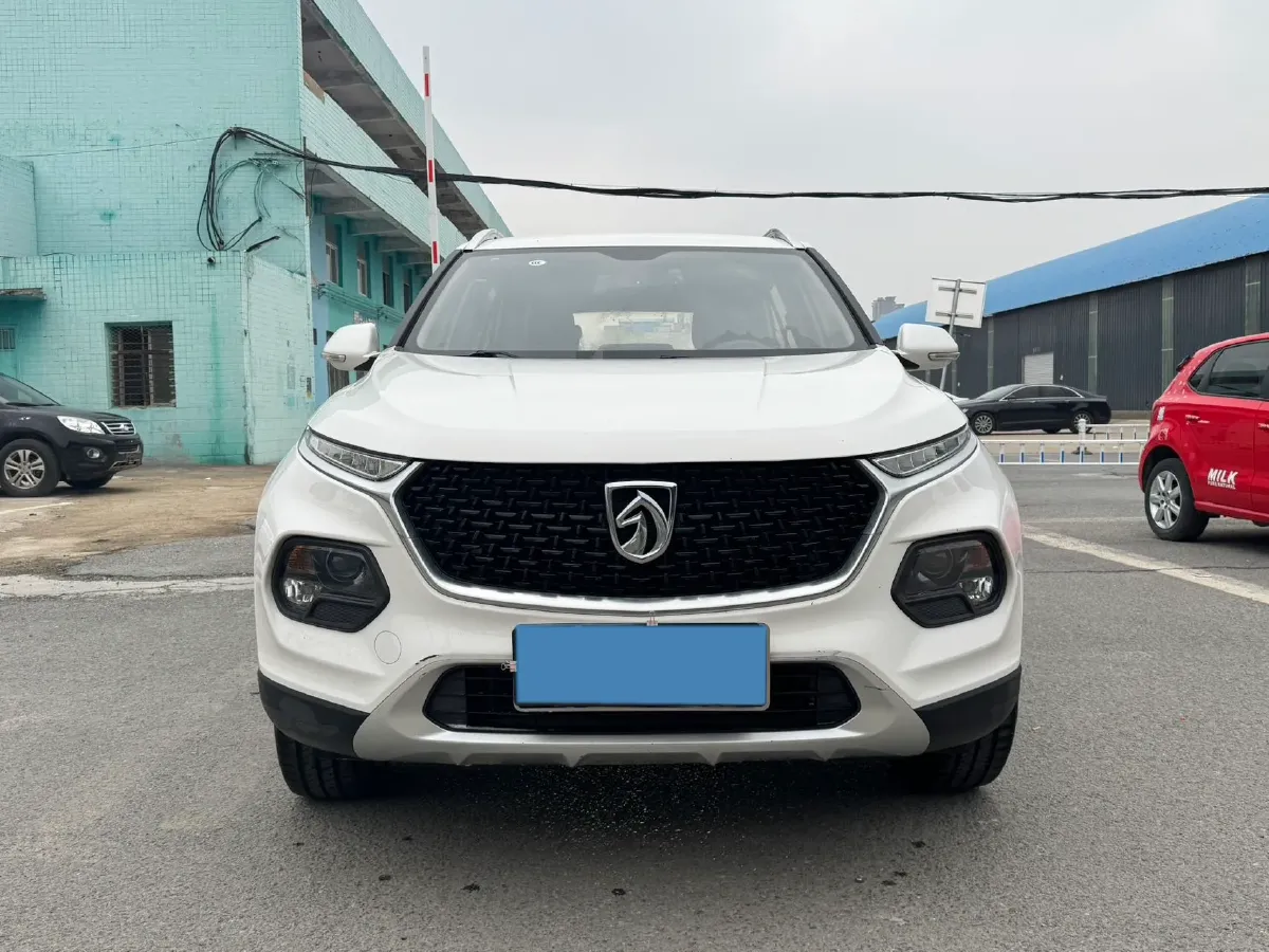 2021 BaoJun 510 1.5L 99HP L4 6MT,autocango,china used car exporter,china ev exporter,chinese used car exporter,chinese used ev exporter
