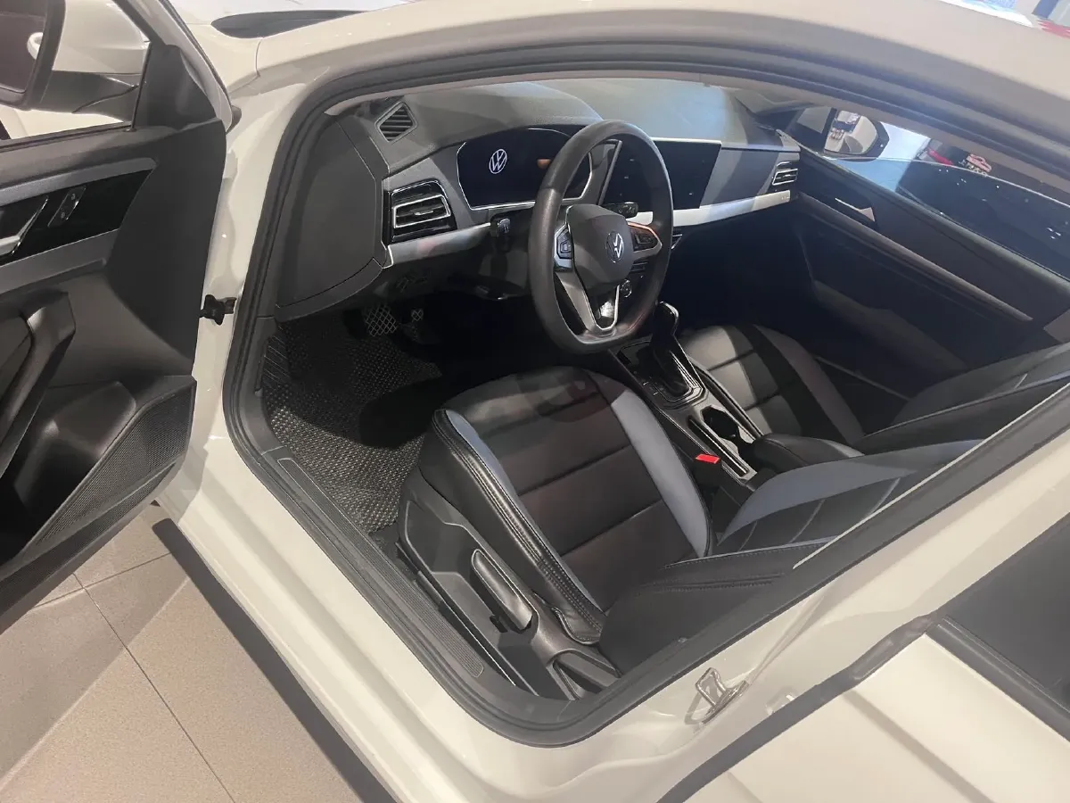 2023 Volkswagen Lavida 1.5L 110HP L4 6AT,autocango,china used car exporter,china ev exporter,chinese used car exporter,chinese used ev exporter