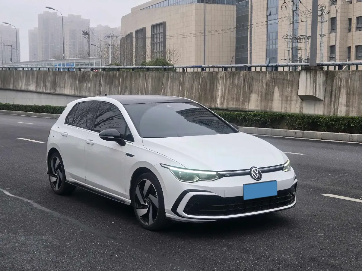 2023 Volkswagen Golf 1.4T 150HP L4 7DCT,autocango,china used car exporter,china ev exporter,chinese used car exporter,chinese used ev exporter