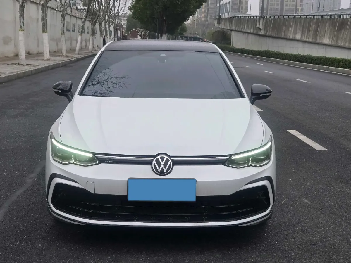 2023 Volkswagen Golf 1.4T 150HP L4 7DCT,autocango,china used car exporter,china ev exporter,chinese used car exporter,chinese used ev exporter