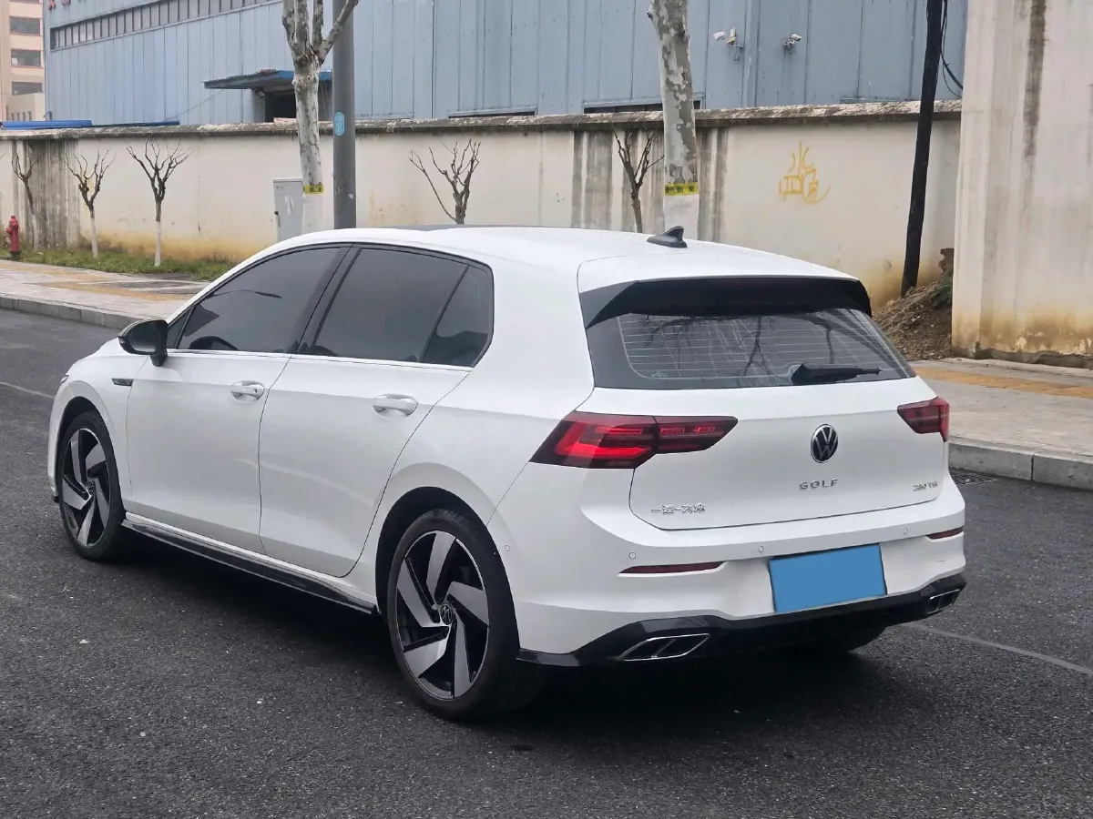2023 Volkswagen Golf 1.4T 150HP L4 7DCT,autocango,china used car exporter,china ev exporter,chinese used car exporter,chinese used ev exporter