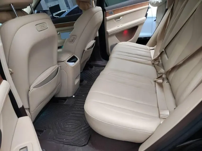 2024 AITO AITO M7 1.5T 152HP L4 REEV 40KWH,autocango,china used car exporter,china ev exporter,chinese used car exporter,chinese used ev exporter