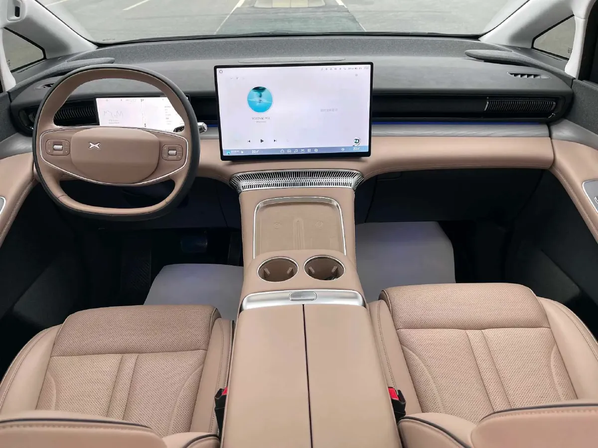 2024 Xpeng X9 BEV 101.5KWH,autocango,china used car exporter,china ev exporter,chinese used car exporter,chinese used ev exporter