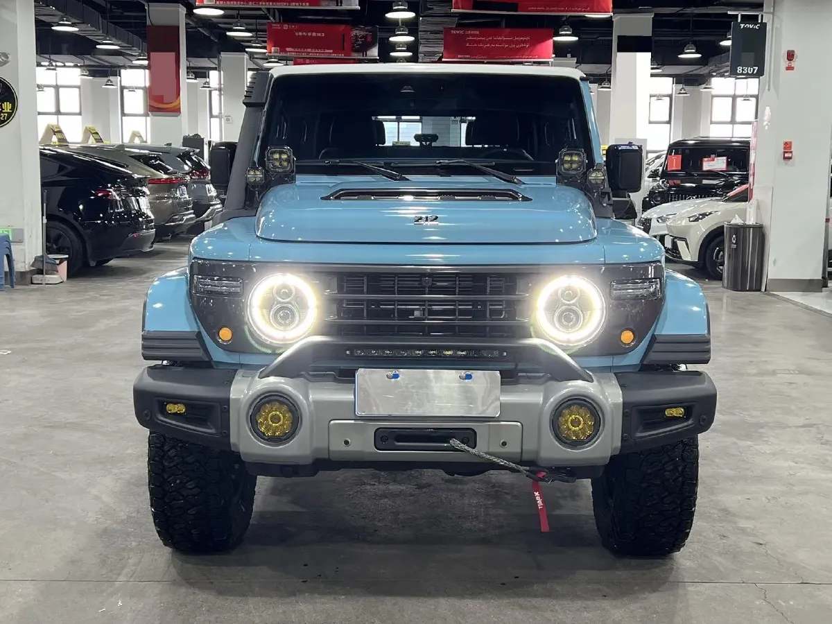 2025 212 212 T01 2.0T 252HP L4 8AT,autocango,china used car exporter,china ev exporter,chinese used car exporter,chinese used ev exporter