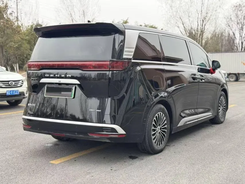 2024 Denza D9 1.5T 139HP L4 E-CVT PHEV 40KWH,autocango,china used car exporter,china ev exporter,chinese used car exporter,chinese used ev exporter