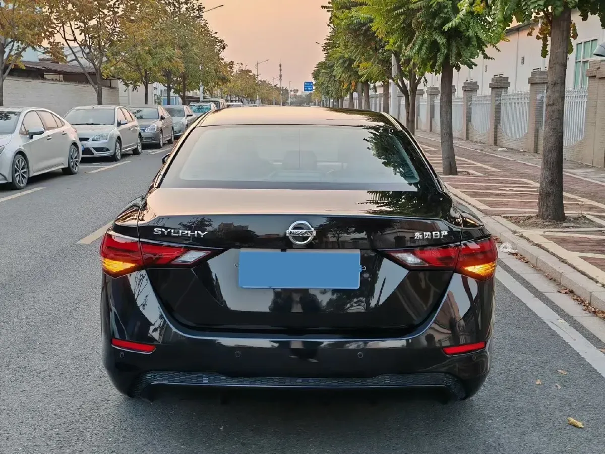 2021 Nissan Sylphy 1.6L 135HP L4 CVT,autocango,china used car exporter,china ev exporter,chinese used car exporter,chinese used ev exporter