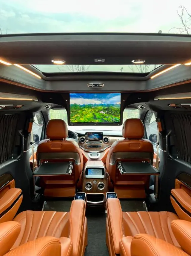 2021 Mercedes-Benz V Class 2.0T 211HP L4 9AT,autocango,china used car exporter,china ev exporter,chinese used car exporter,chinese used ev exporter