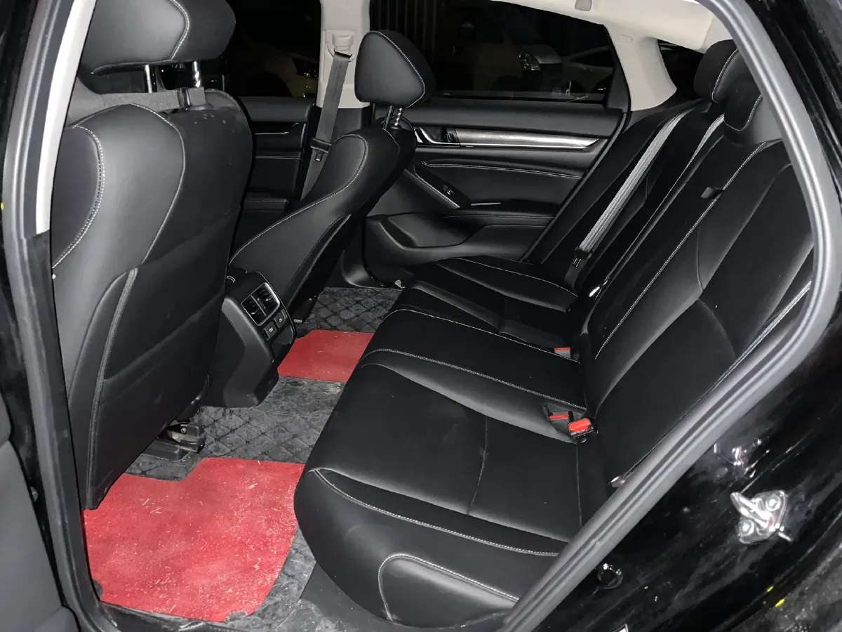 2022 Honda Accord 1.5T 194HP L4 CVT,autocango,china used car exporter,china ev exporter,chinese used car exporter,chinese used ev exporter