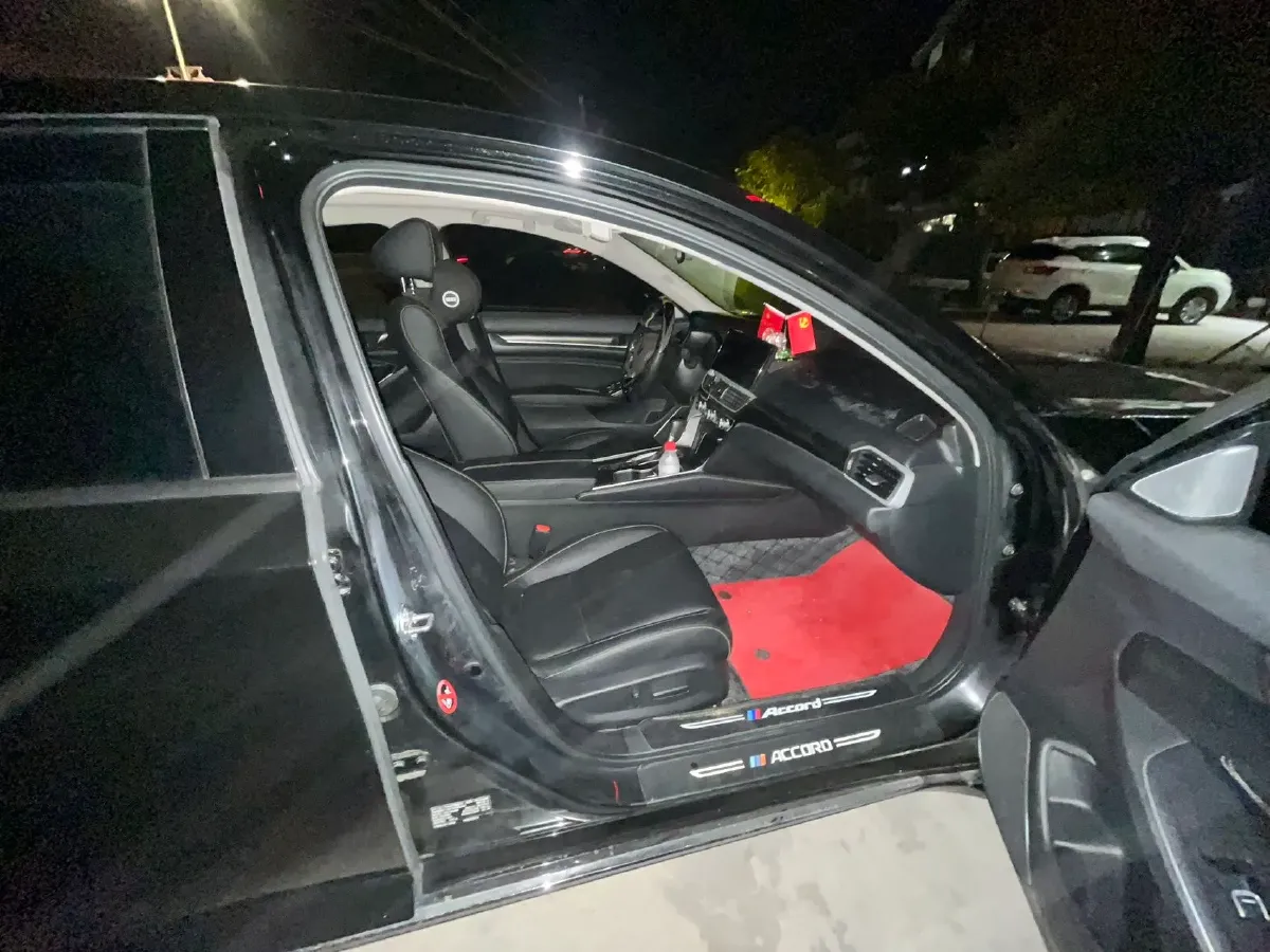 2022 Honda Accord 1.5T 194HP L4 CVT,autocango,china used car exporter,china ev exporter,chinese used car exporter,chinese used ev exporter