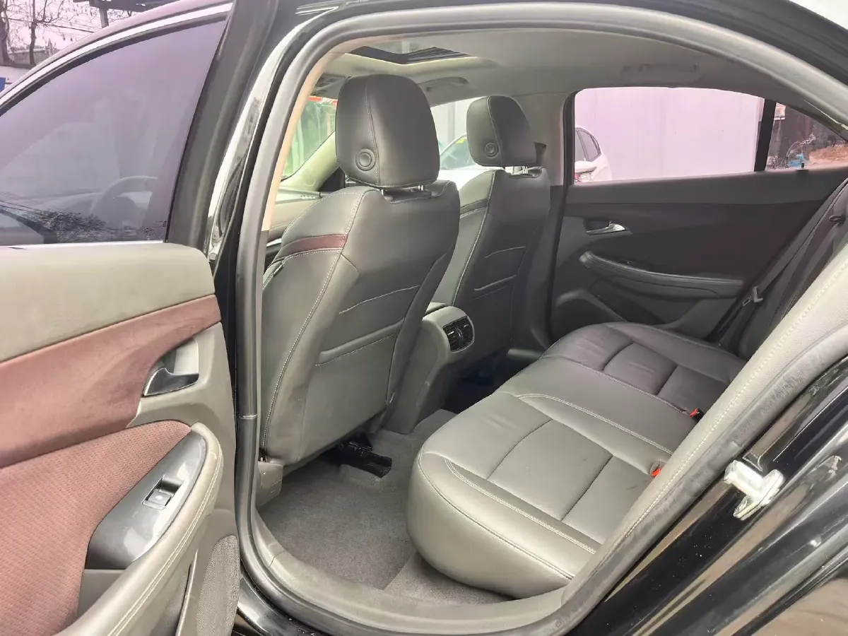 2018 Chevrolet Malibu 1.5T 170HP L4 6AT,autocango,china used car exporter,china ev exporter,chinese used car exporter,chinese used ev exporter