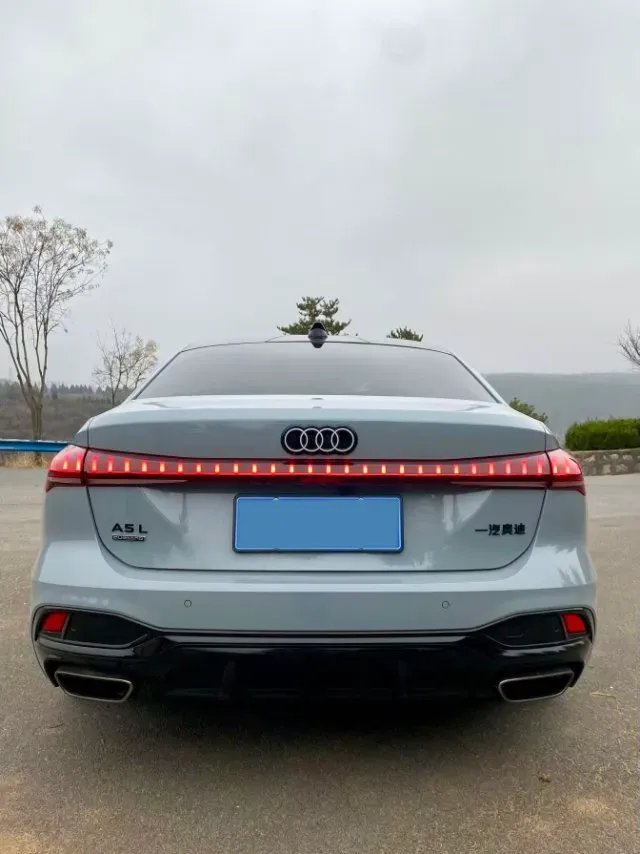 2026 Audi A5L 2.0T 204HP L4 7DCT,autocango,china used car exporter,china ev exporter,chinese used car exporter,chinese used ev exporter