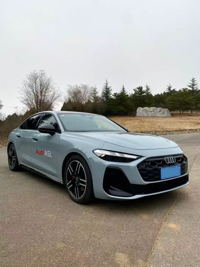 2026 Audi A5L 2.0T 204HP L4 7DCT,autocango,china used car exporter,china ev exporter,chinese used car exporter,chinese used ev exporter