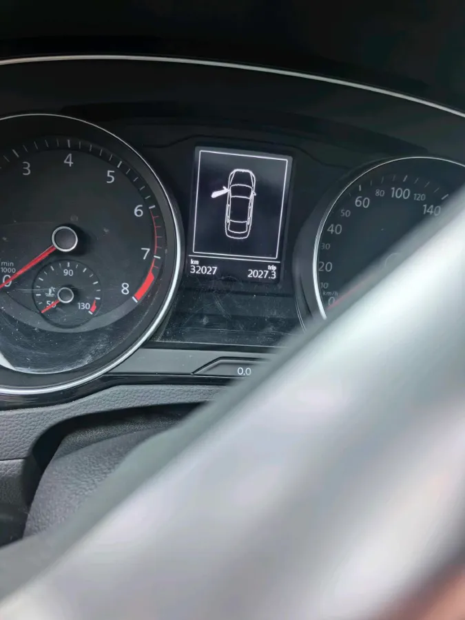 2020 Volkswagen Magotan 2.0T 186HP L4 7DCT,autocango,china used car exporter,china ev exporter,chinese used car exporter,chinese used ev exporter