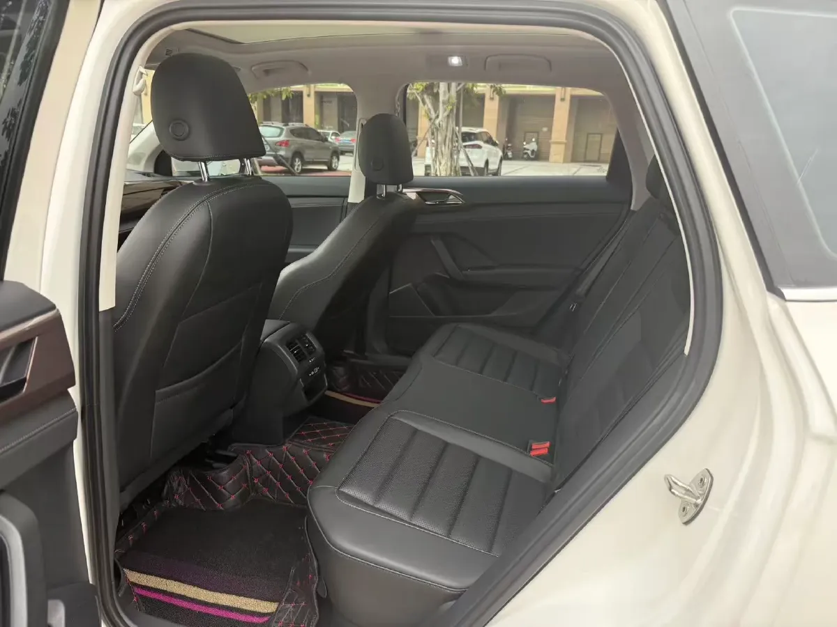 2022 Volkswagen Tharu 1.4T 150HP L4 7DCT,autocango,china used car exporter,china ev exporter,chinese used car exporter,chinese used ev exporter