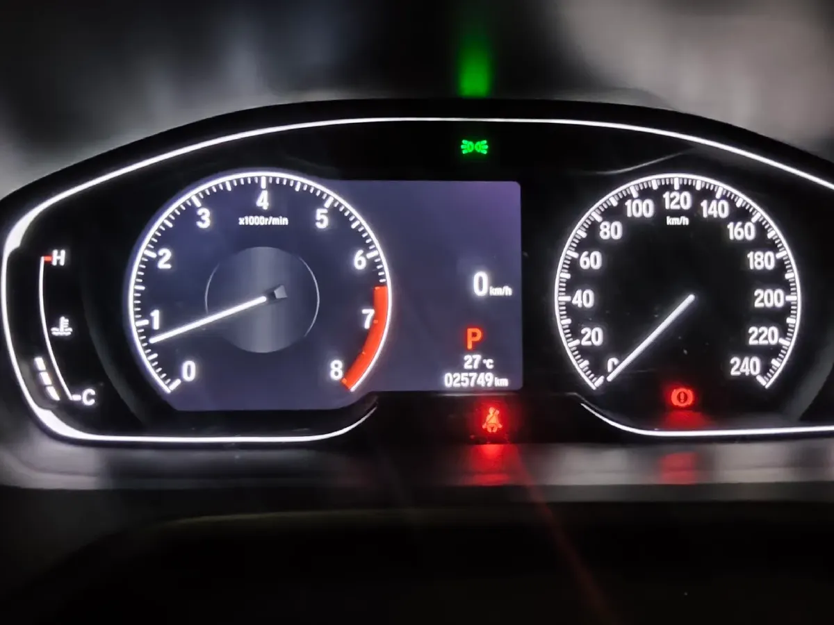 2022 Honda Accord 1.5T 194HP L4 CVT,autocango,china used car exporter,china ev exporter,chinese used car exporter,chinese used ev exporter