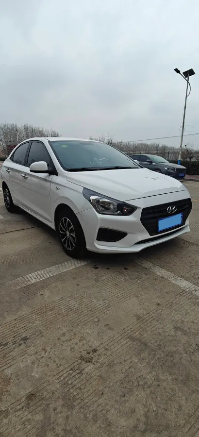 2017 Hyundai Reina 1.4L 95HP L4 5MT,autocango,china used car exporter,china ev exporter,chinese used car exporter,chinese used ev exporter