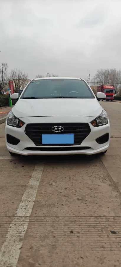 2017 Hyundai Reina 1.4L 95HP L4 5MT,autocango,china used car exporter,china ev exporter,chinese used car exporter,chinese used ev exporter
