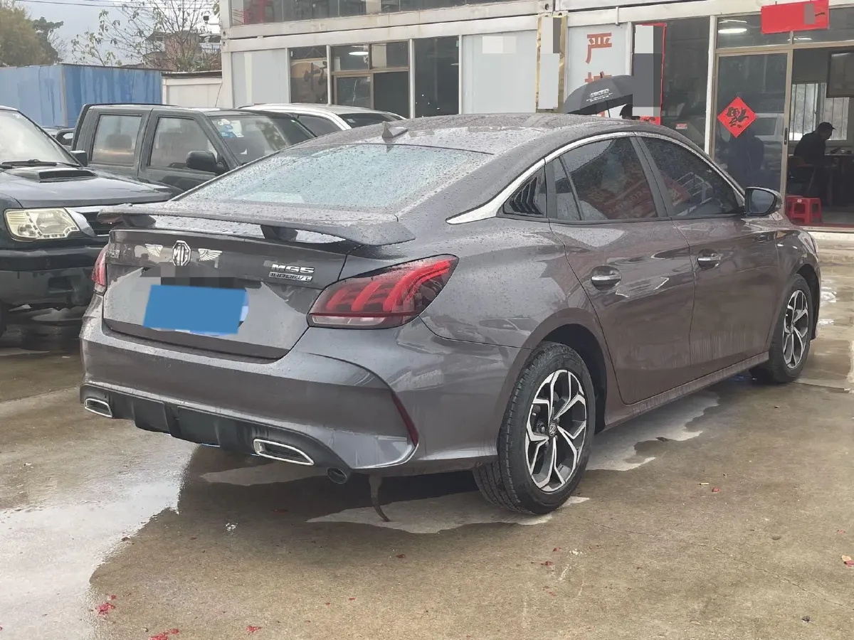 2021 MG 5 1.5L 120HP L4 5MT,autocango,china used car exporter,china ev exporter,chinese used car exporter,chinese used ev exporter