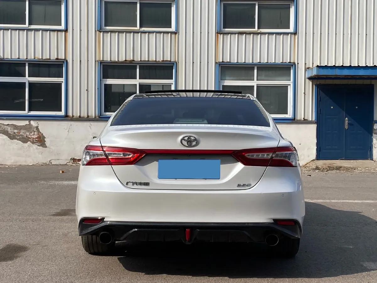 2019 Toyota Camry 2.5L 209HP L4 8AT,autocango,china used car exporter,china ev exporter,chinese used car exporter,chinese used ev exporter