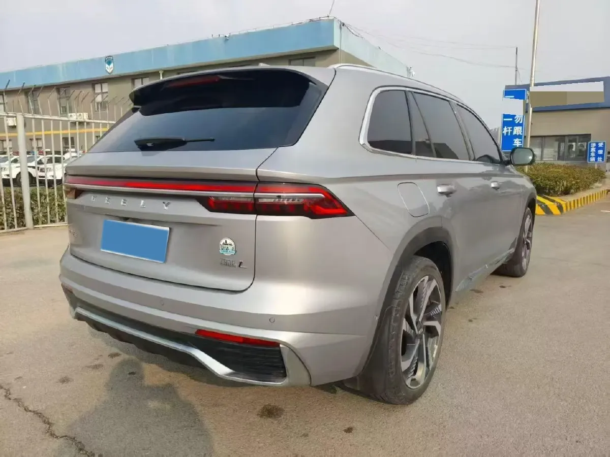 2021 Geely Monjaro 2.0T 218HP L4 7DCT,autocango,china used car exporter,china ev exporter,chinese used car exporter,chinese used ev exporter
