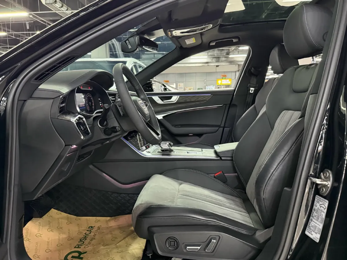 2023 Audi A6L 2.0T 190HP L4 7DCT,autocango,china used car exporter,china ev exporter,chinese used car exporter,chinese used ev exporter